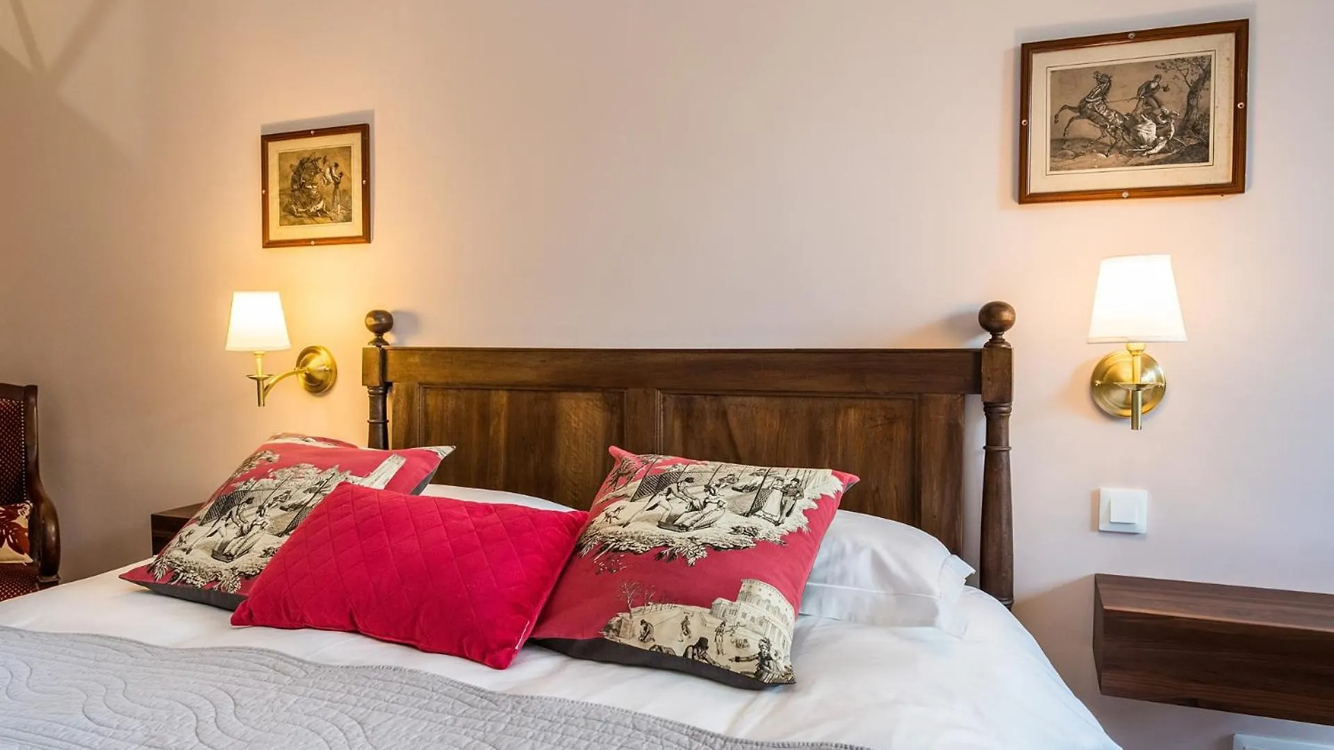 Chateau De Maillat Hotel