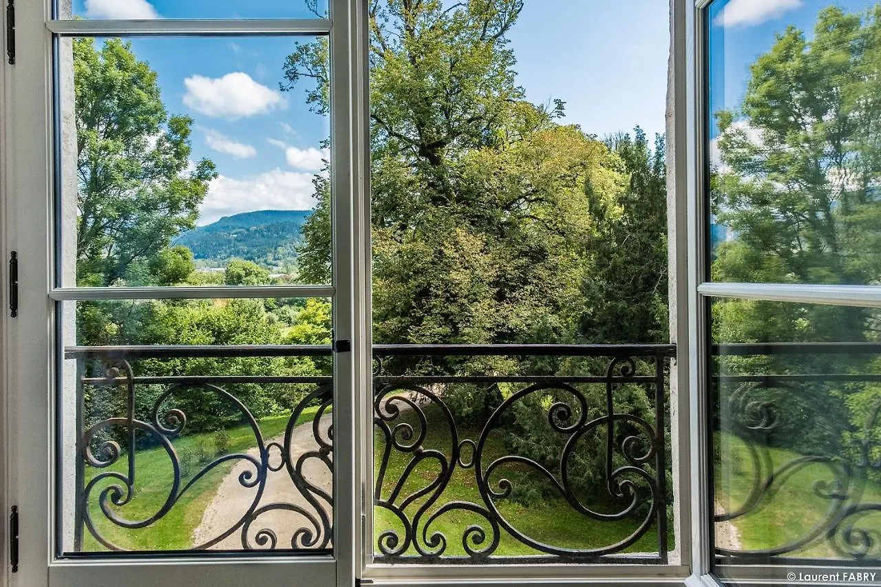 Chateau De Maillat Hotel